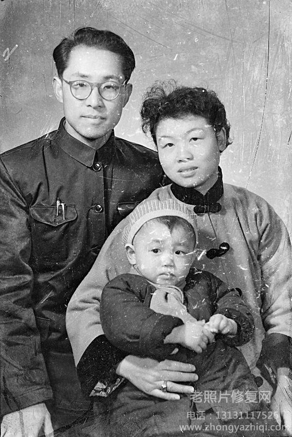老照片修復(fù)放大高清精修，底片修復(fù)噪點(diǎn)翻新上色