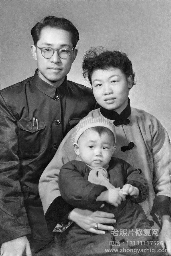 老照片修復(fù)放大高清精修，底片修復(fù)噪點(diǎn)翻新上色
